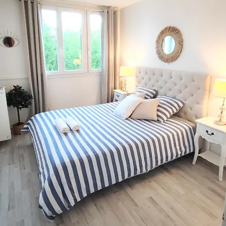 Bel Appartement Entre Disney Land Et Paris Chelles  Extérieur photo